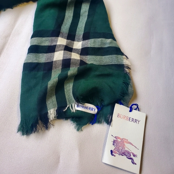 NWT$490 BURBERRY Giant Check Logo Pattern Fringed Trim Green Wool Twill Scarf - Picture 9 of 16